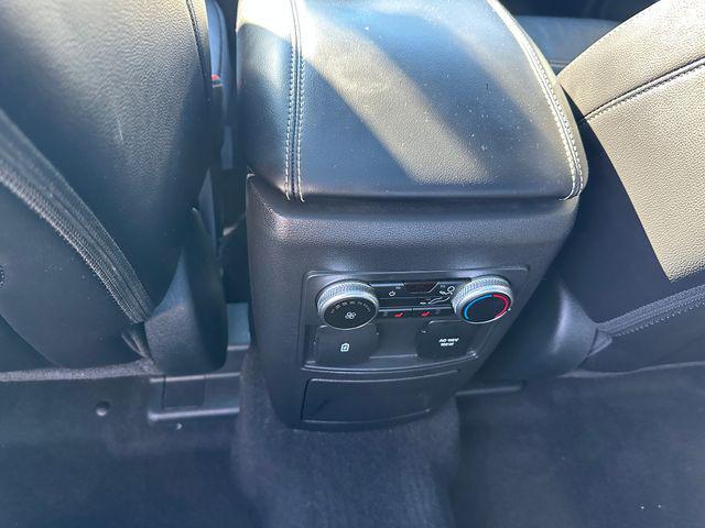 Photo of 2023 Carbonized Gray Metallic Ford Explorer