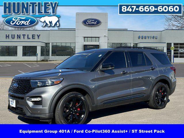 Photo of 2023 Carbonized Gray Metallic Ford Explorer
