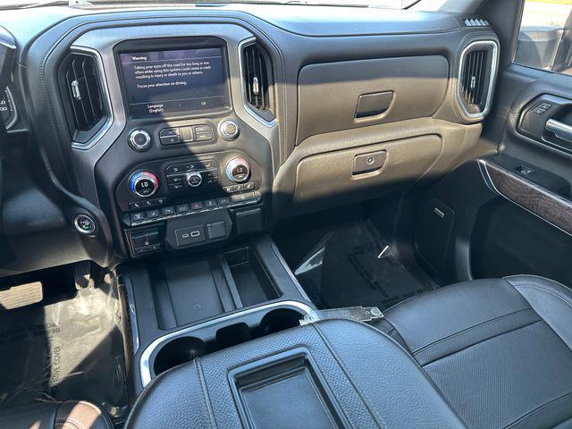 Photo of 2022 Ebony Twilight Metallic GMC Sierra 3500