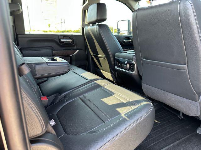 Photo of 2022 Ebony Twilight Metallic GMC Sierra 3500
