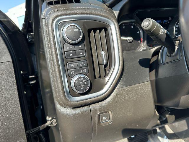 Photo of 2022 Ebony Twilight Metallic GMC Sierra 3500