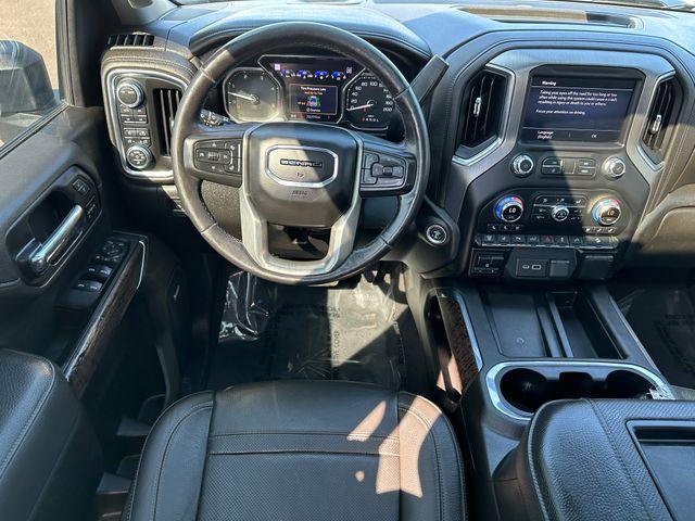 Photo of 2022 Ebony Twilight Metallic GMC Sierra 3500