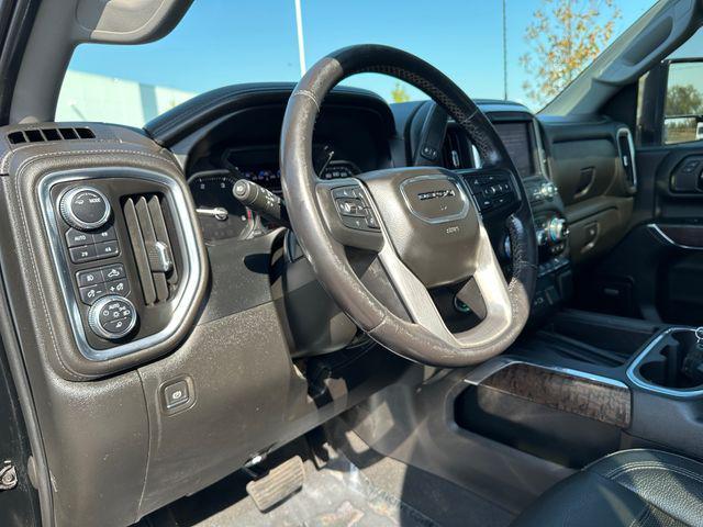 Photo of 2022 Ebony Twilight Metallic GMC Sierra 3500