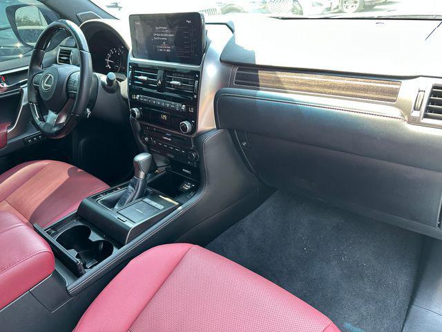 Photo of 2023 Nebula Gray Pearl Lexus GX 460