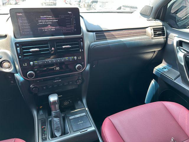 Photo of 2023 Nebula Gray Pearl Lexus GX 460