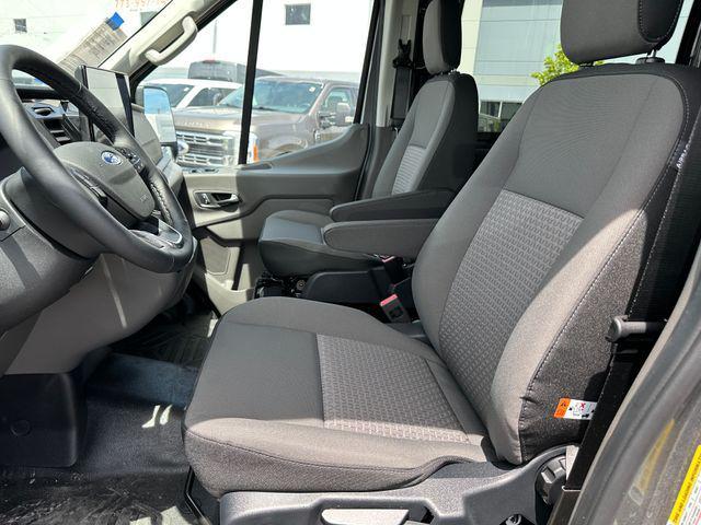 Photo of 2024 Gray Metallic Ford Transit-350