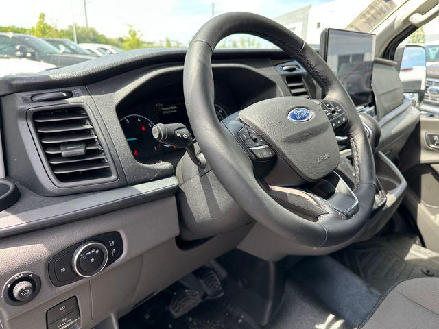 Photo of 2024 Gray Metallic Ford Transit-350