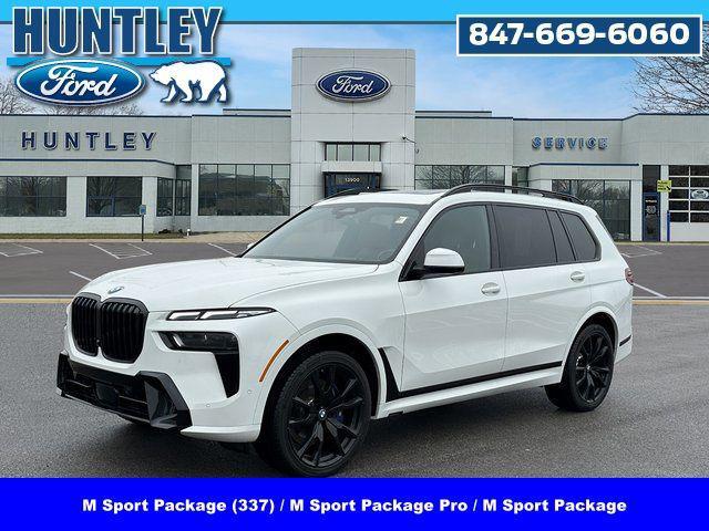2023 BMW X7