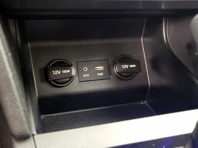 Photo of 2020 Silver Hyundai ELANTRA