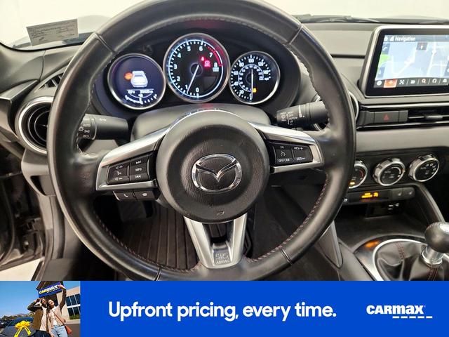 Photo of 2017 Gray Mazda MX-5 Miata