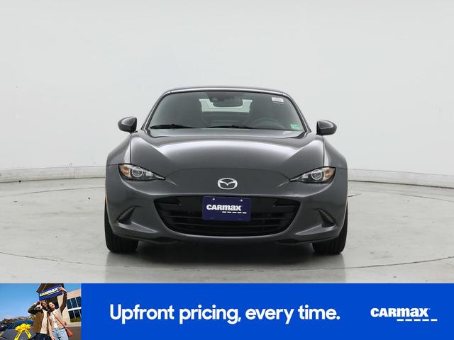 Photo of 2017 Gray Mazda MX-5 Miata