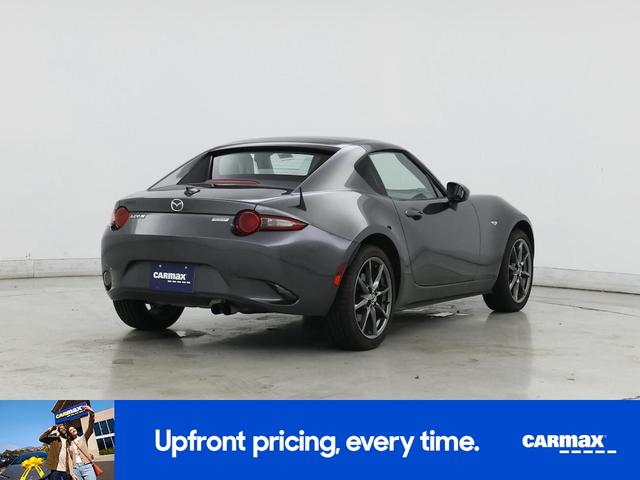 Photo of 2017 Gray Mazda MX-5 Miata