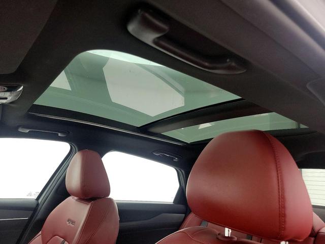 Photo of 2022 Gray Kia K5