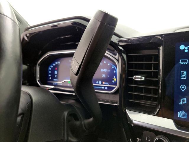 Photo of 2022 Black Chevrolet Silverado 1500