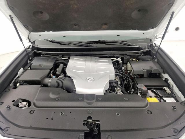 Photo of 2021 White Lexus GX 460
