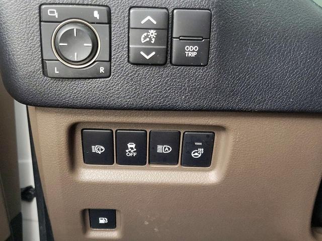 Photo of 2021 White Lexus GX 460
