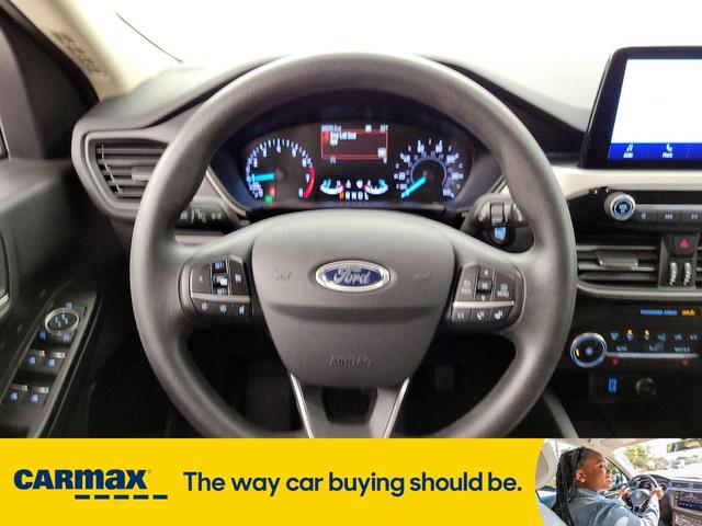 Photo of 2020 Gray Ford Escape