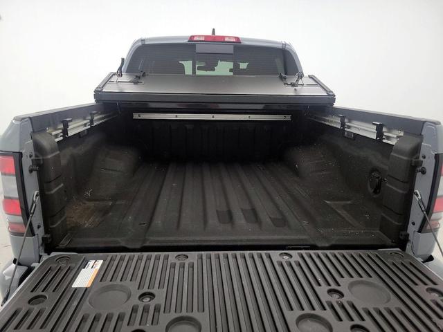 Photo of 2024 Blue Nissan Frontier