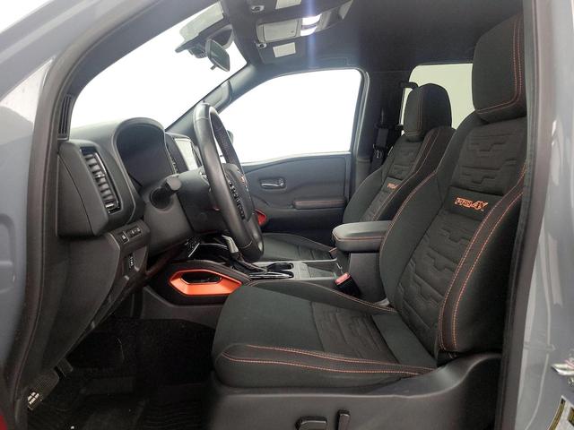 Photo of 2024 Blue Nissan Frontier
