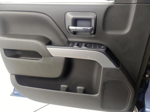 Photo of 2018 Blue Chevrolet Silverado 1500