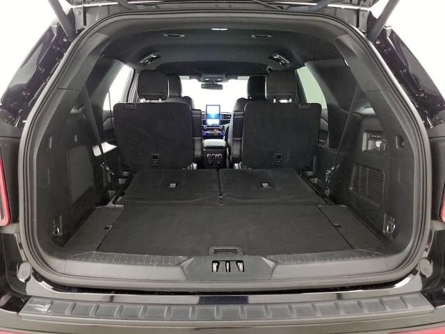 Photo of 2022 Black Ford Explorer