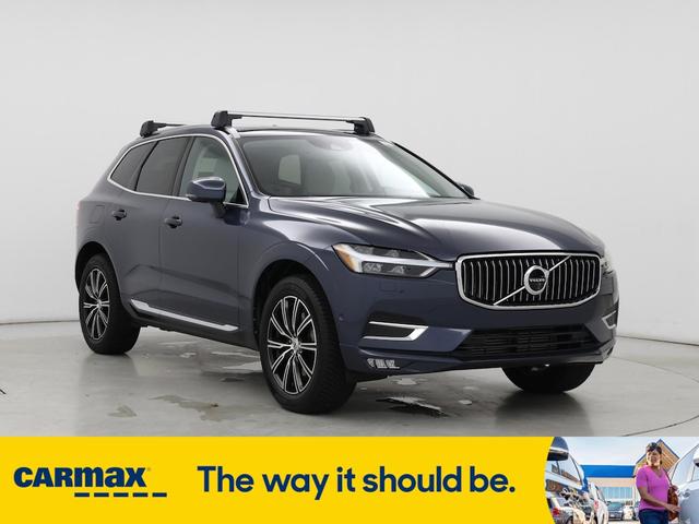 Photo of 2020 Blue Volvo XC60