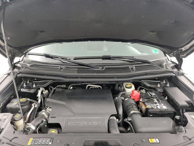Photo of 2017 Black Ford Explorer
