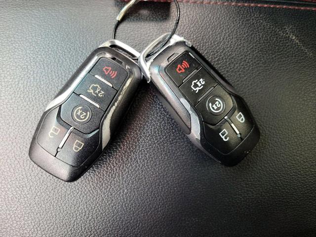 Photo of 2017 Black Ford Explorer