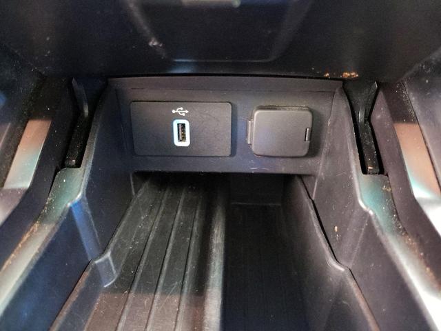 Photo of 2017 Black Ford Explorer