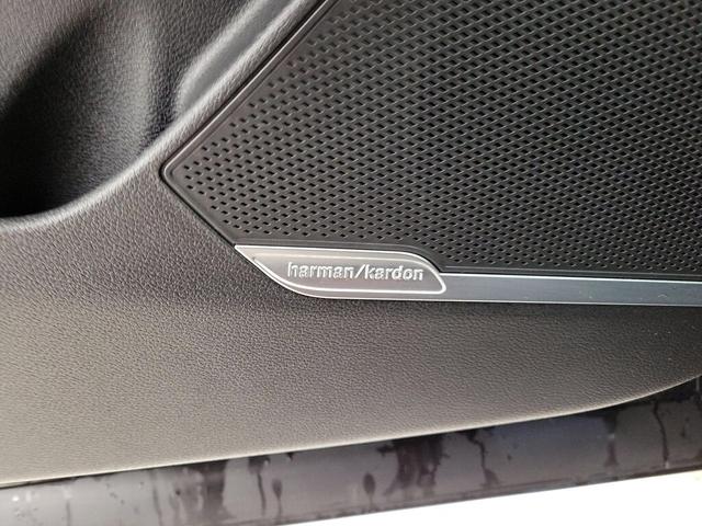 Photo of 2023 Black Kia Sportage