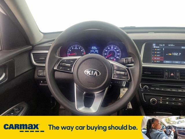 Photo of 2019 White Kia Optima