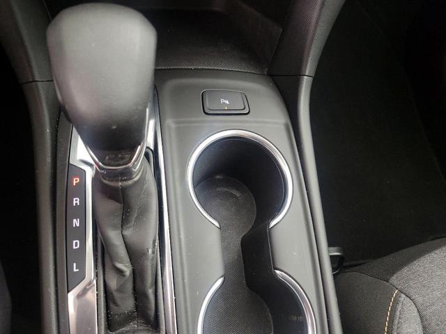 Photo of 2022 Red Chevrolet Equinox