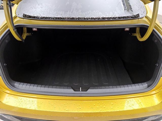 Photo of 2021 Gold Hyundai SONATA