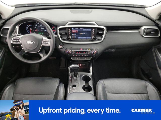 Photo of 2019 Purple Kia Sorento