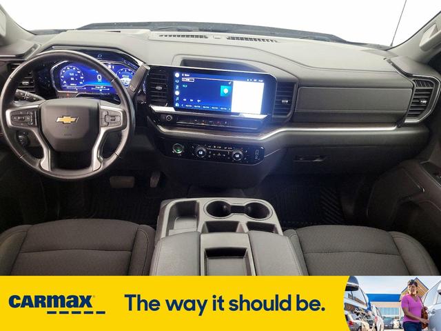 Photo of 2022 Gray Chevrolet Silverado 1500
