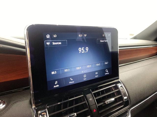 Photo of 2020 Black Lincoln Navigator
