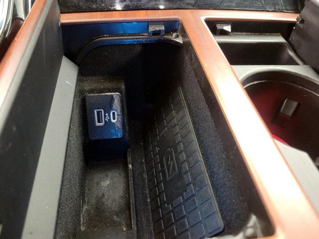 Photo of 2020 Black Lincoln Navigator