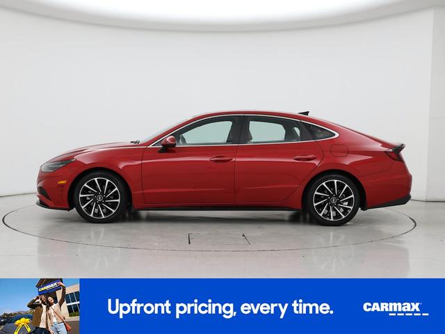 Photo of 2021 Red Hyundai SONATA