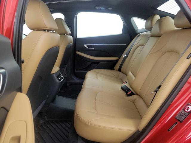 Photo of 2021 Red Hyundai SONATA