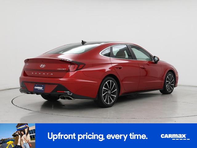 Photo of 2021 Red Hyundai SONATA