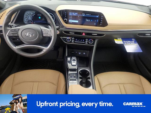 Photo of 2021 Red Hyundai SONATA