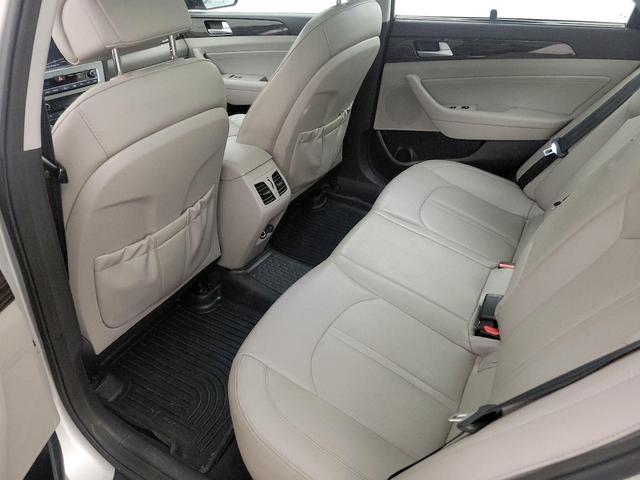 Photo of 2015 Gray Hyundai SONATA