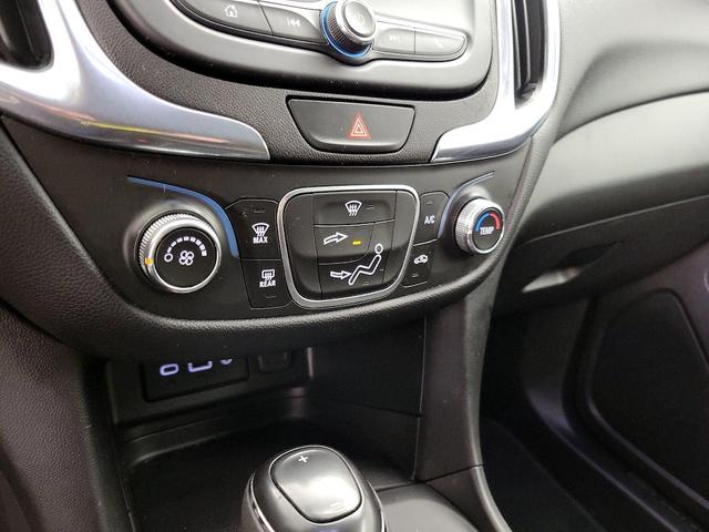 Photo of 2020 White Chevrolet Equinox
