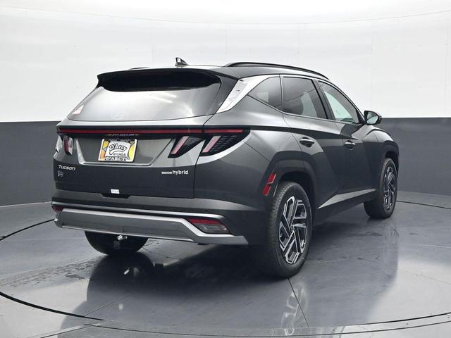 Photo of 2025 Amazon Gray Hyundai TUCSON Hybrid