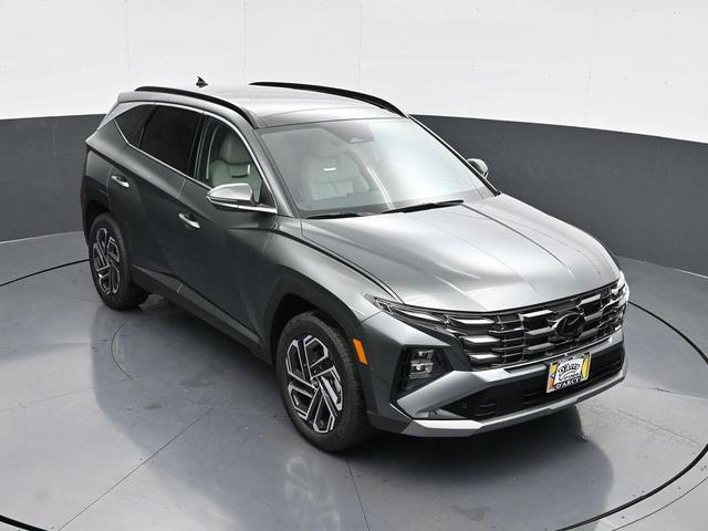 Photo of 2025 Amazon Gray Hyundai TUCSON Hybrid
