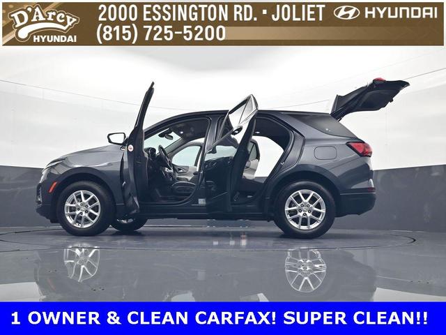 Photo of 2022 Iron Gray Metallic Chevrolet Equinox