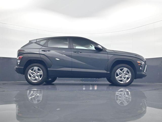 Photo of 2025 Ecotronic Gray Pearl Hyundai KONA