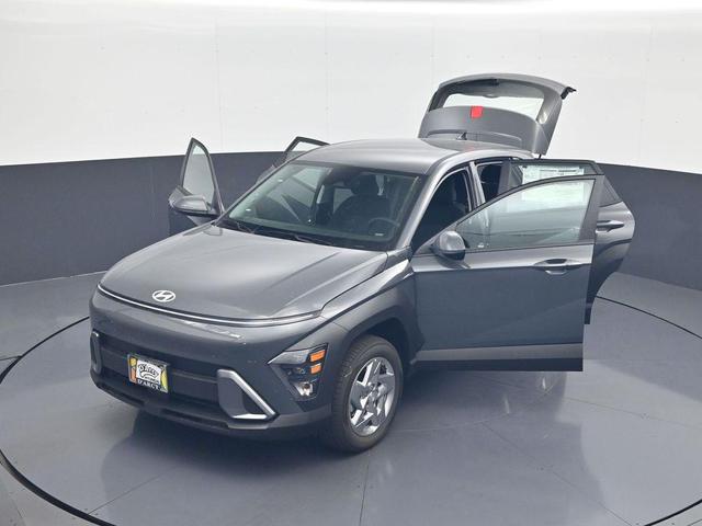 Photo of 2025 Ecotronic Gray Pearl Hyundai KONA