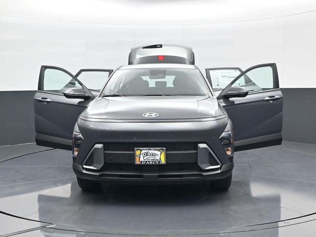 Photo of 2025 Ecotronic Gray Pearl Hyundai KONA