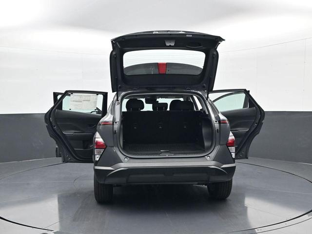Photo of 2025 Ecotronic Gray Pearl Hyundai KONA